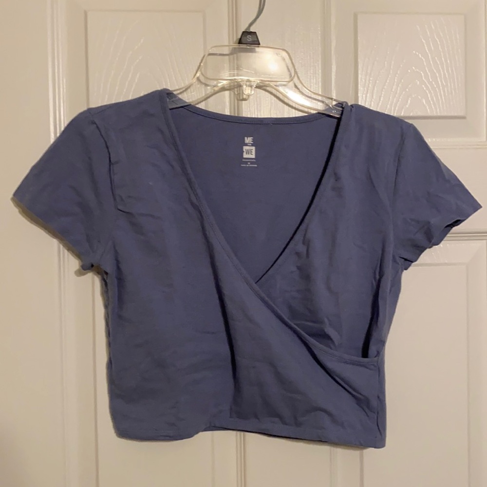Crossover Crop Top
